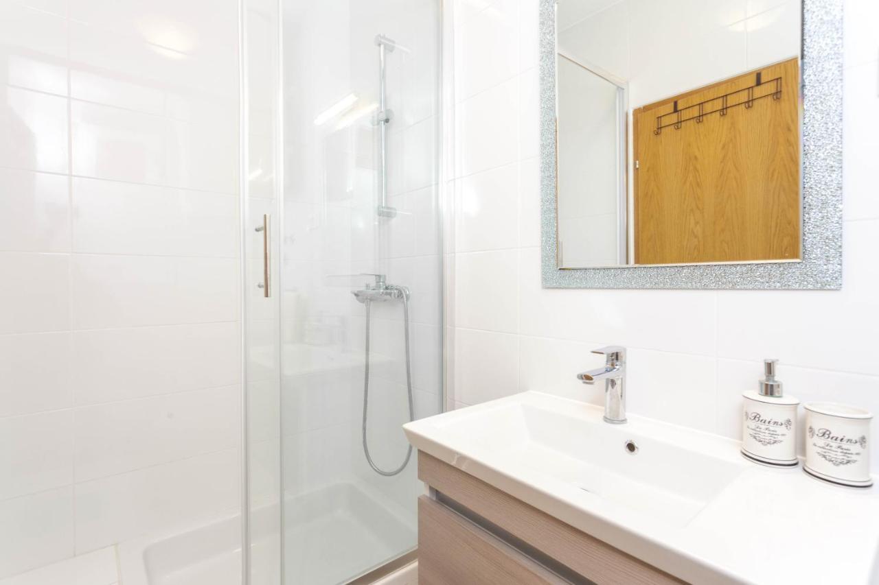 Apartments Maras Makarská Pokoj fotografie